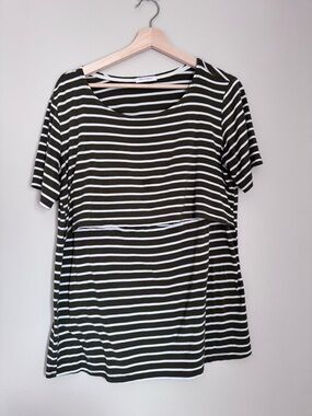 Bearsland Olive striped nursing tee size L